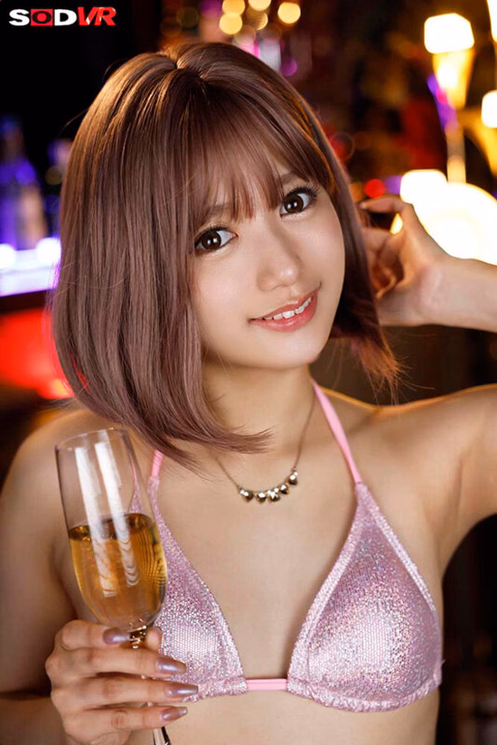 シーン2:ホテルで始まる激しい交流 1